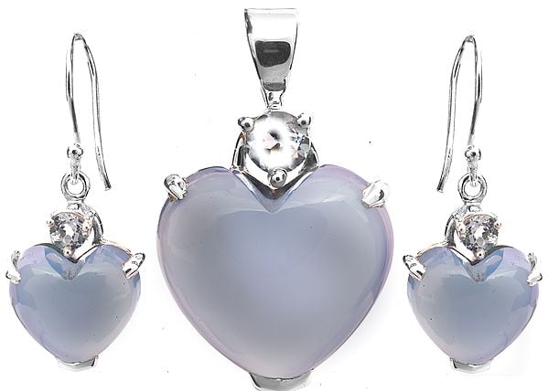 exotic india Blue Chalcedony Heart-Shape Pendant with Earrings Set