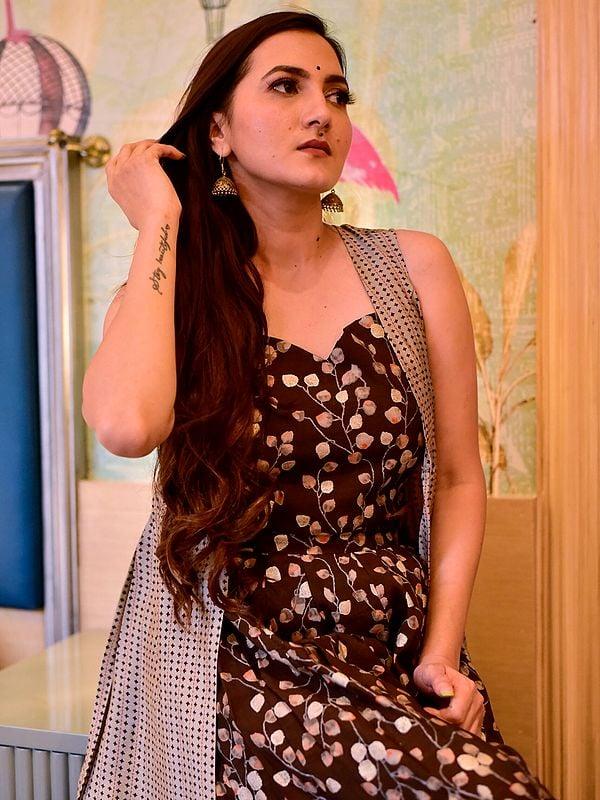 Exotic India Brown Floral Vine Pattern Digital Printed Indo-western Suit With Long Shrug