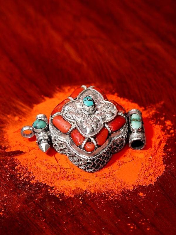 Exotic India Centered Turquoise With Coral Border Gau Box Pendant 