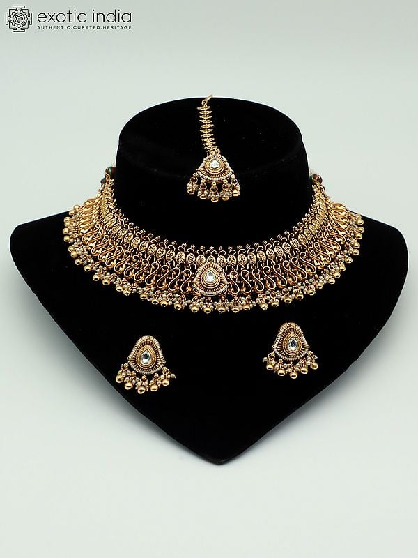 exotic india Choker Beaded And Stone Studded Attractive Necklace With Earrings And Mangtika 