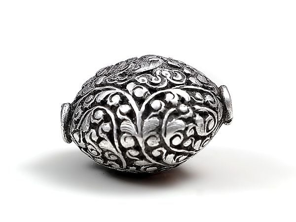 Exotic India Conch With Flower Design Sterling Silver Bead 