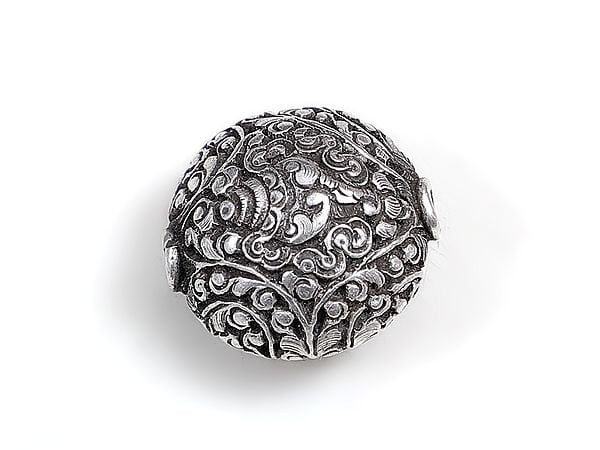 exotic india Conch with Flower Design Sterling Silver Bead 