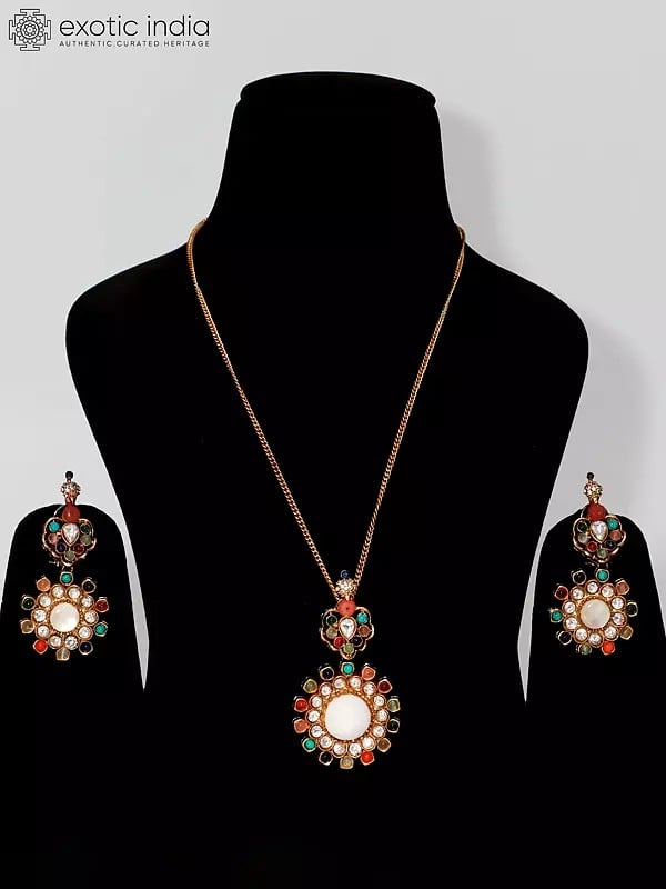 exotic india Designer Multicolor Round Shaped Stone Pendant With Earrings