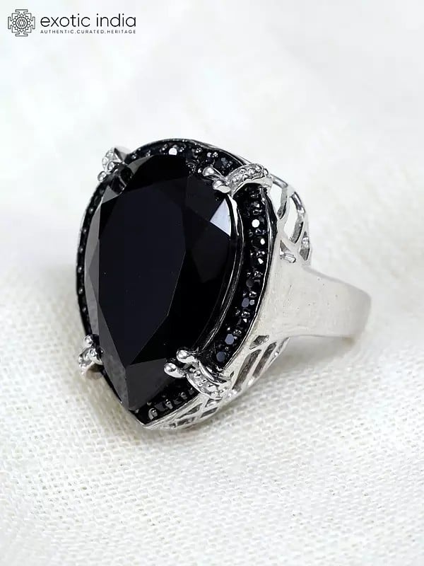 Exotic India Designer Teardrop Shape Black Onyx Ring With Black Spinel Stones 