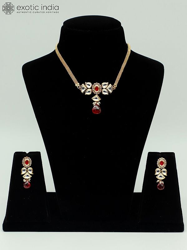 exotic india Elegant Kundan Studded Pendant Set With Beautiful Chain And Earrings 