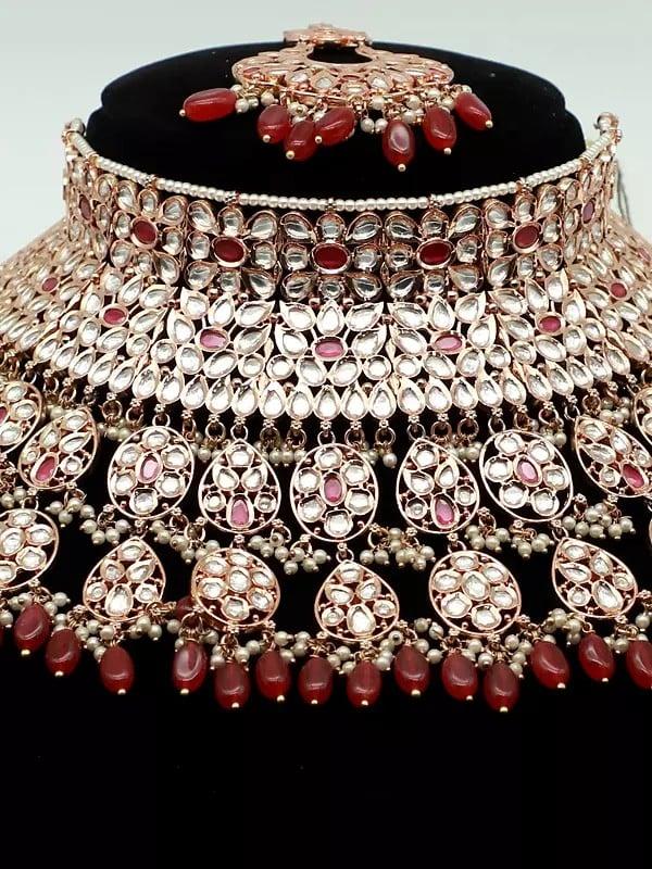 Exotic India Elegant Stone Studded And Beaded Beautiful Choker Necklace With Earrings And Mangtika