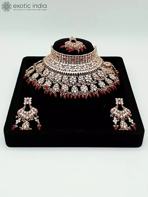 exotic india Elegant Stone Studded And Beaded Beautiful Choker Necklace With Earrings And Mangtika 