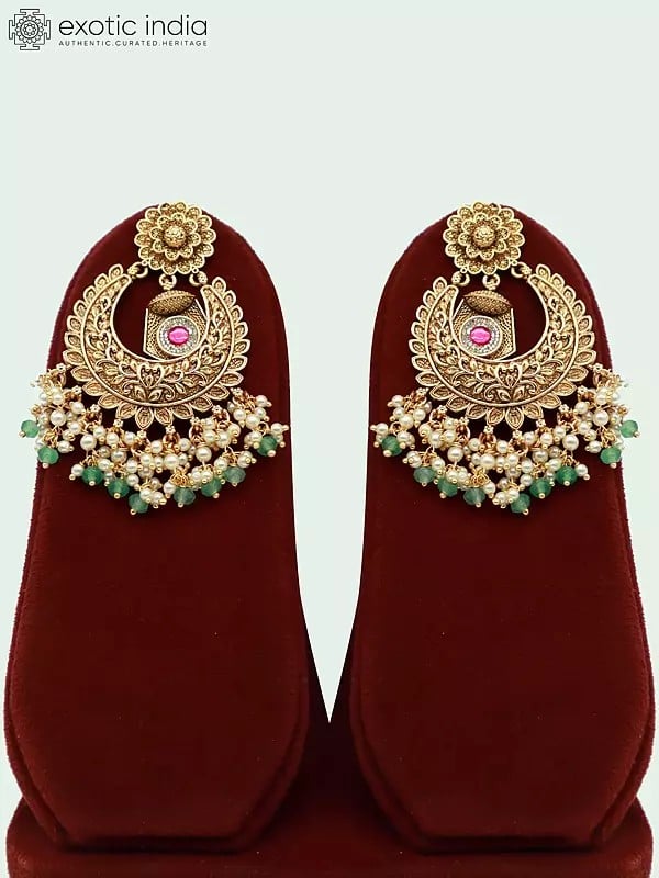 Exotic India Embellished Stone Studded And Beaded Stunning Necklace With Earrings And Mangtika