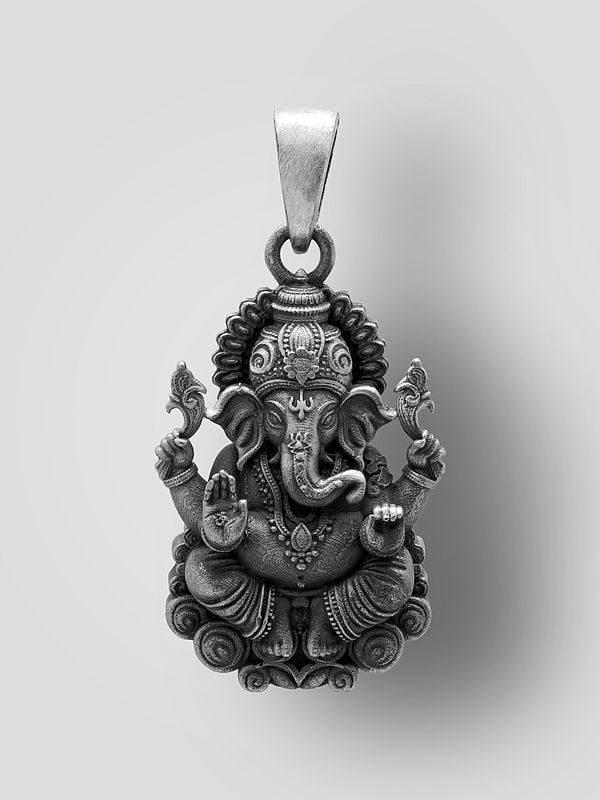 exotic india Chaturbhuja Lord Ganesha Pendant 
