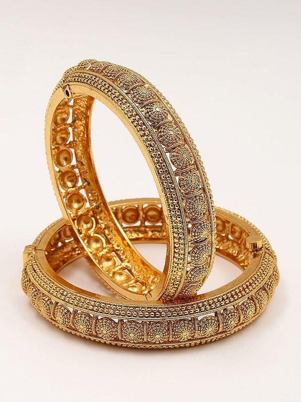 Exotic India Copper Openable Pair Of Bangles 