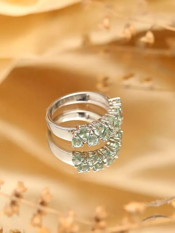 Exotic India Faceted Green Sapphire Ring 