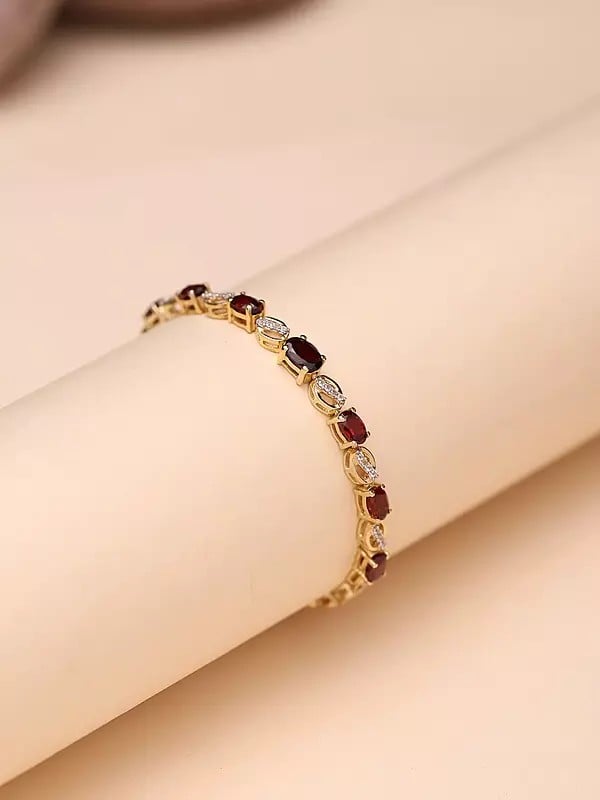 exotic india Fine Cut Garnet Gemstone Bracelet