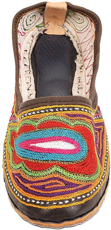 Exotic India Jootis With Hand-Embroidered Paisley 