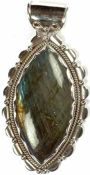 exotic india Labradorite Pointed Oval 