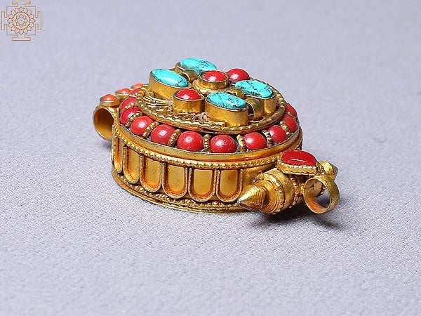 Exotic India Multiple Stone Copper Pendant Ghau