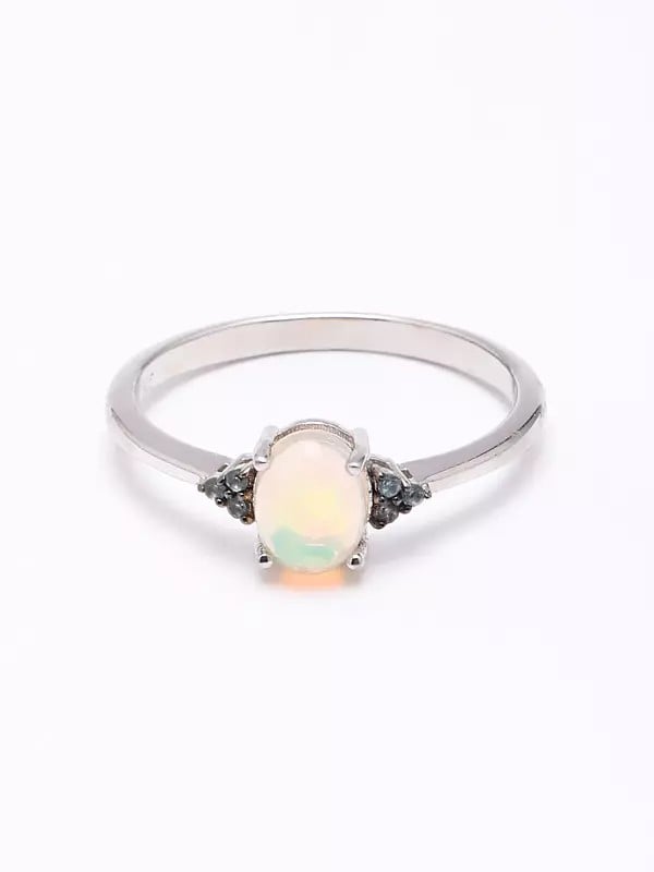 Exotic India Oval Cut Cabochon Ethiopian Opal Ring 