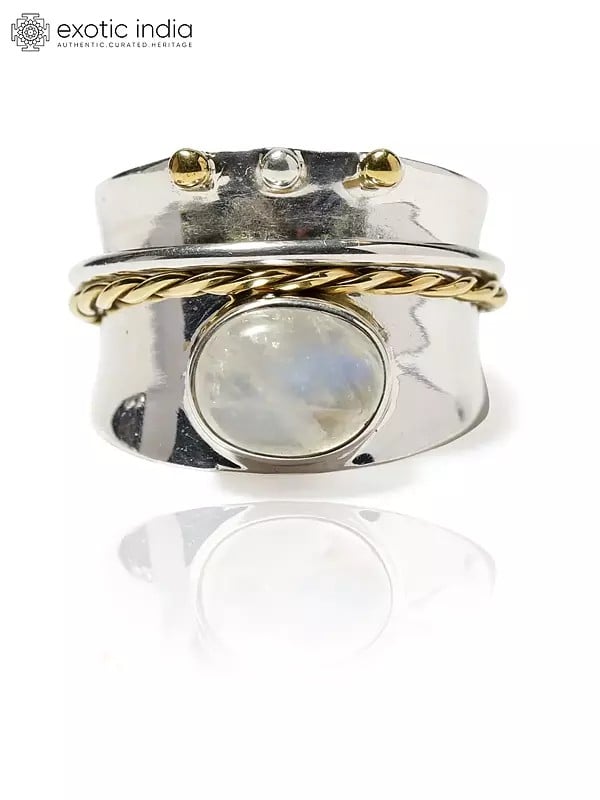 Exotic India Rainbow Moonstone Ring 