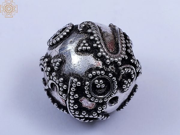 Exotic India Sterling Silver Om Beads (4 Pieces) 