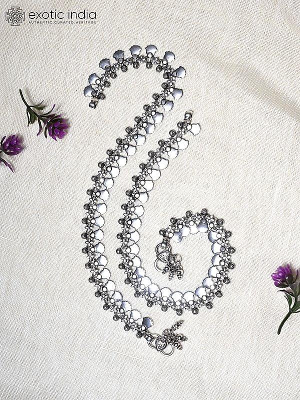 Exotic India Sterling Silver Shell Drop Anklet 