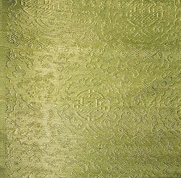 exotic india Fabric from Banaras with the Eight Symbols of Good Fortune (Tib. Bkra-shis rtags-brgyad Skt. Ashtamangala) 