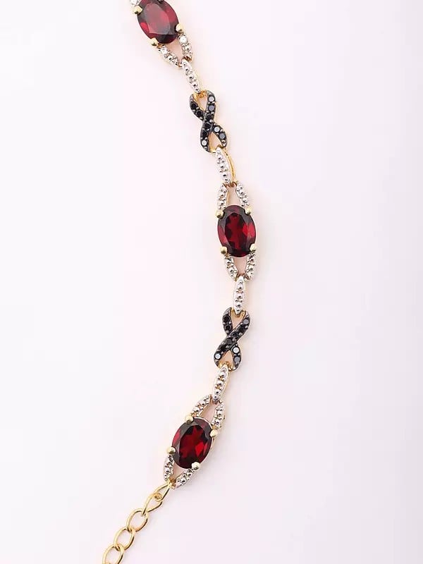 Exotic India Faceted Garnet And White Topaz Bracelet 
