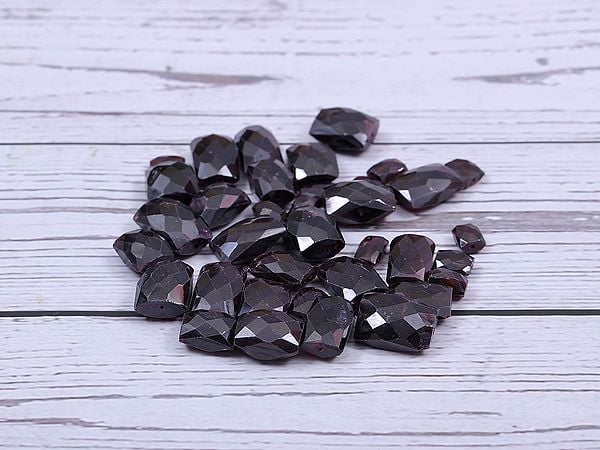 Exotic India Faceted Garnet Chewing Gum (Price Of 10 Pieces) 