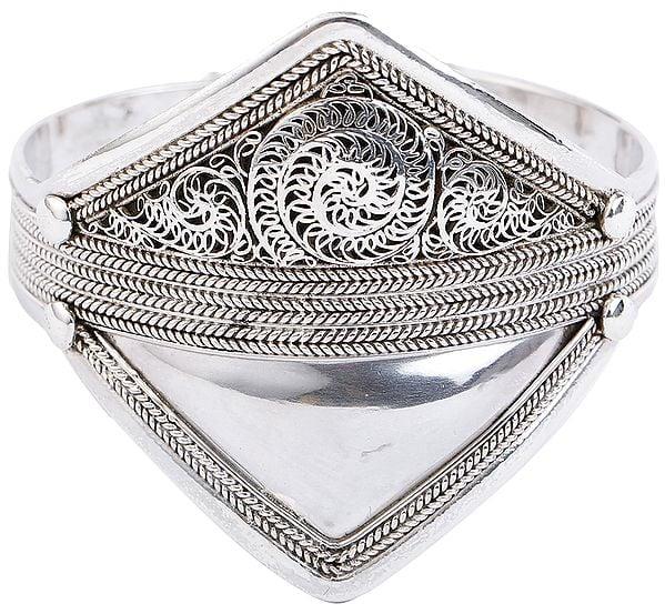 exotic india Filigree Cuff Bracelet (Adjustable Size)