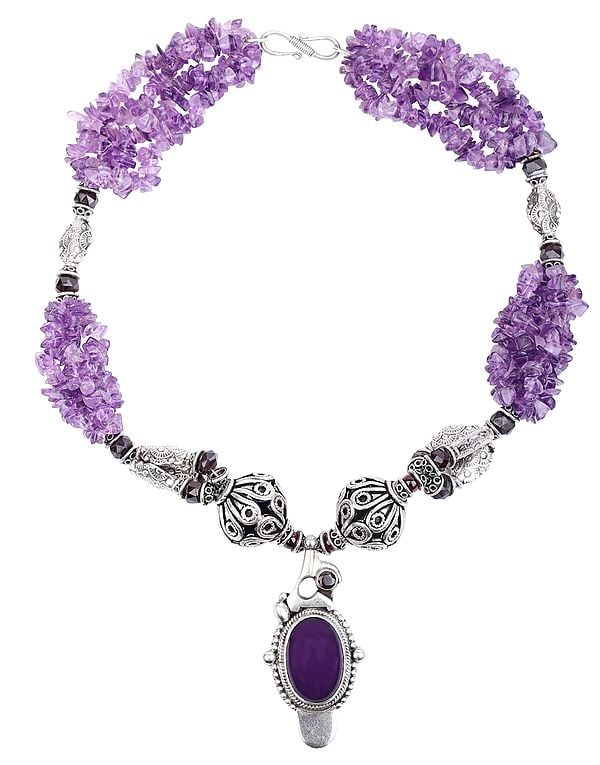 exotic india Graceful Amethyst Necklace With Garnet Beads