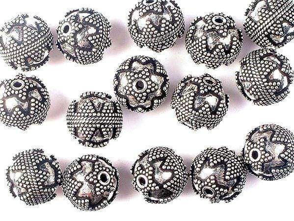 exotic india Granulated Fine Beads of Sterling Silver(Price Per Four Pieces) 
