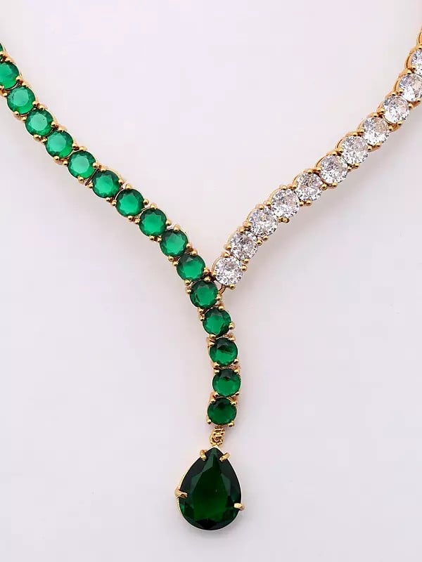 Exotic India Green And White Moissanite Lariat Style Necklace And Earring Set 