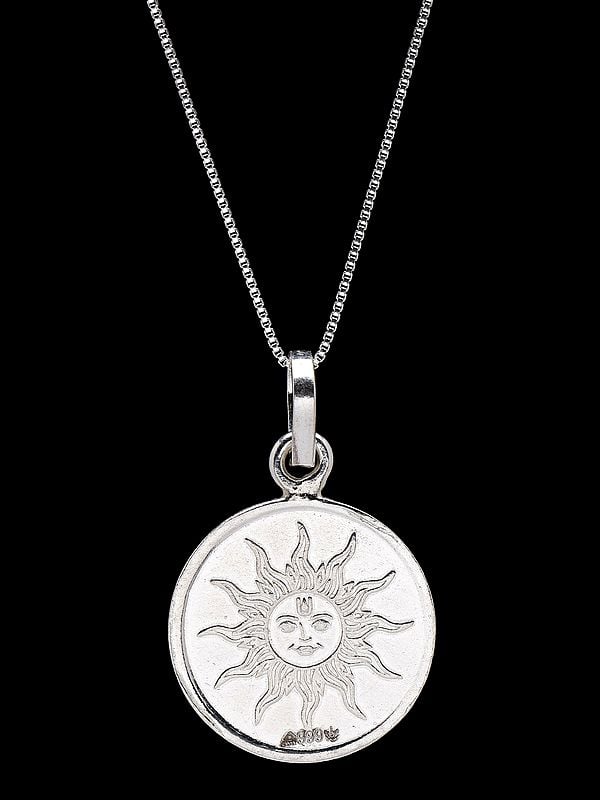 exotic india Lord Surya Pendant with Shri Gayatri Bisa Yantra on Reverse (Two Sided Pendant) 