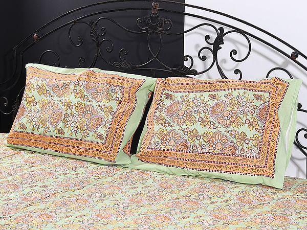 Exotic India Mint-Green Botanical Flower Bunch Motif Printed Cotton Queen Size Bedsheet With Two Pillow Cover 