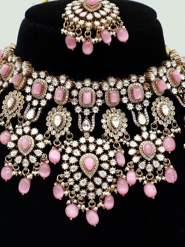 Exotic India Moissanite Choker Set For Bride With Mangtika And Earrings