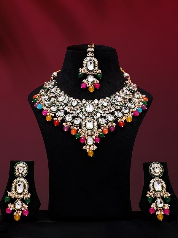 exotic india Multicolor Beads and Kundan Studded Necklace Set with Earrings and Mangtika 