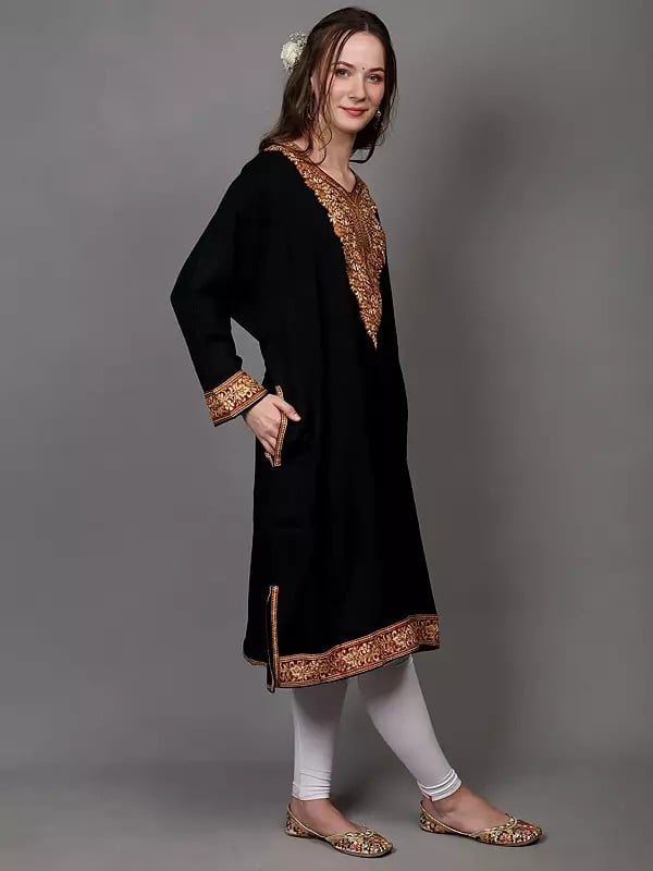 Exotic India Pirate-Black Kashmir Phiran With Aari Embroidered Flowers And Paisleys 