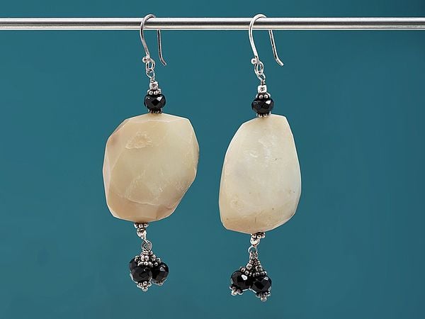 exotic india Prehnite Stone Earring with Faceted Black Onyx