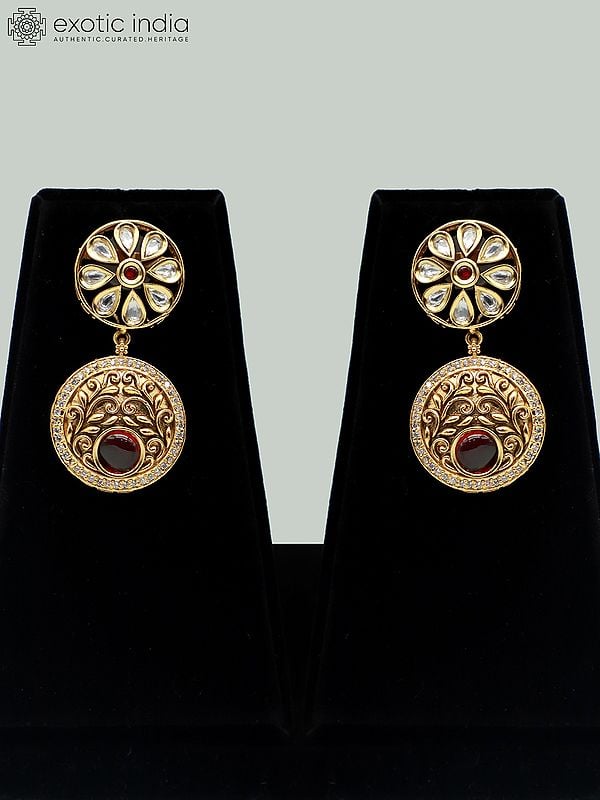 Exotic India Premium Brass Necklace Set With Attractive Carving Earrings In Hasli Look