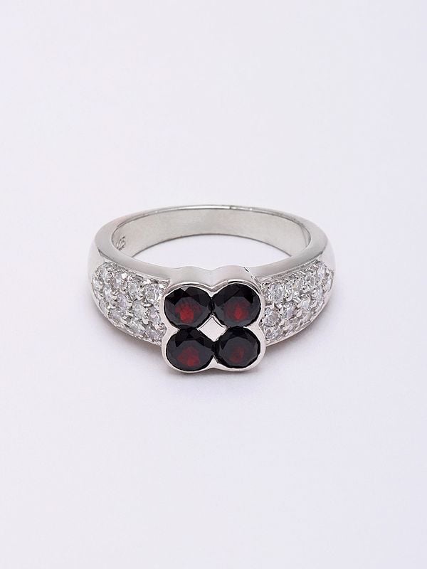 Exotic India Round Cut Garnet Gemstone Ring With Cubic Zirconia 