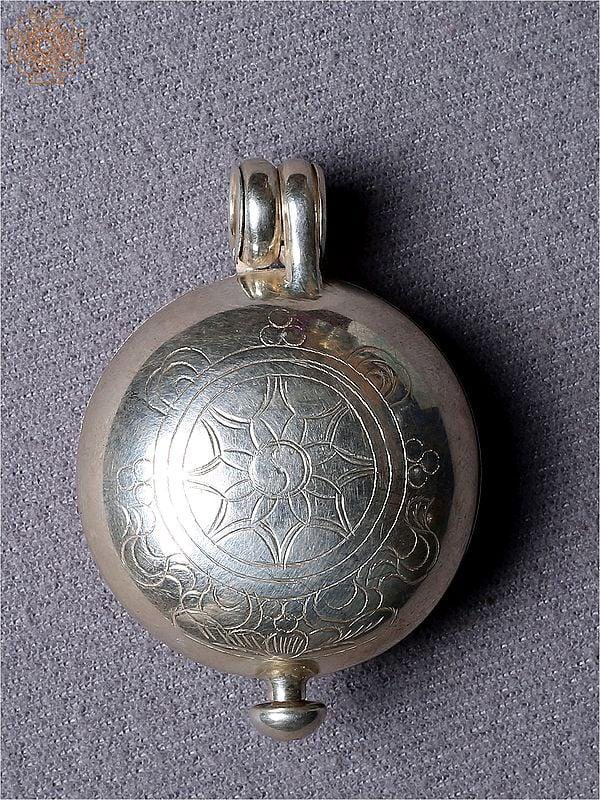 exotic india Silver Ghau Pendant with Parasol Symbol 