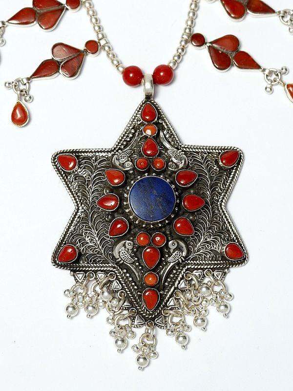 Exotic India Star Shape Sterling Silver Necklace With Coral And Lapis Lazuli 