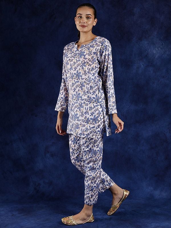 Exotic India Star-White Floral Printed Pure Cotton Co-Ord Set With Side Pockets