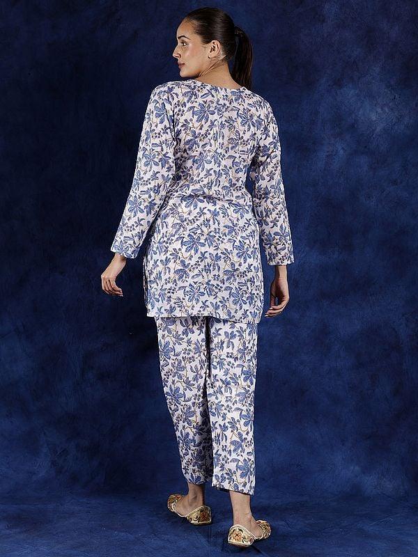 Exotic India Star-White Floral Printed Pure Cotton Co-Ord Set With Side Pockets