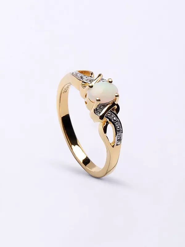 exotic india Sterling Silver Ring with Oval Shape Ethiopian Opal 