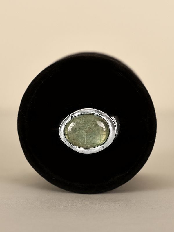 exotic india Sterling Silver Ring with Oval Shape Labradorite Gemstone 