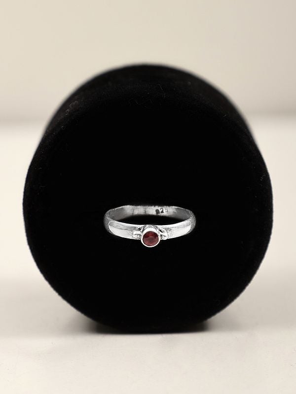 exotic india Sterling Silver Ring with Small Garnet Gemstone 