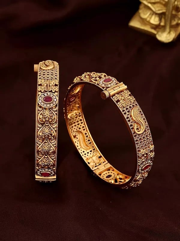 exotic india Stone Studded Openable Pair of Bangles