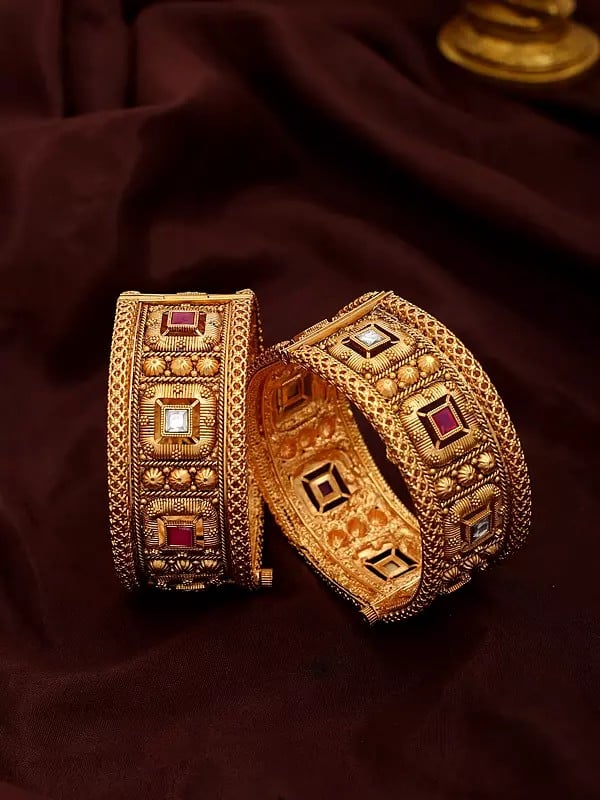 exotic india Stone Studded Square Pattern Openable Brass Bangles