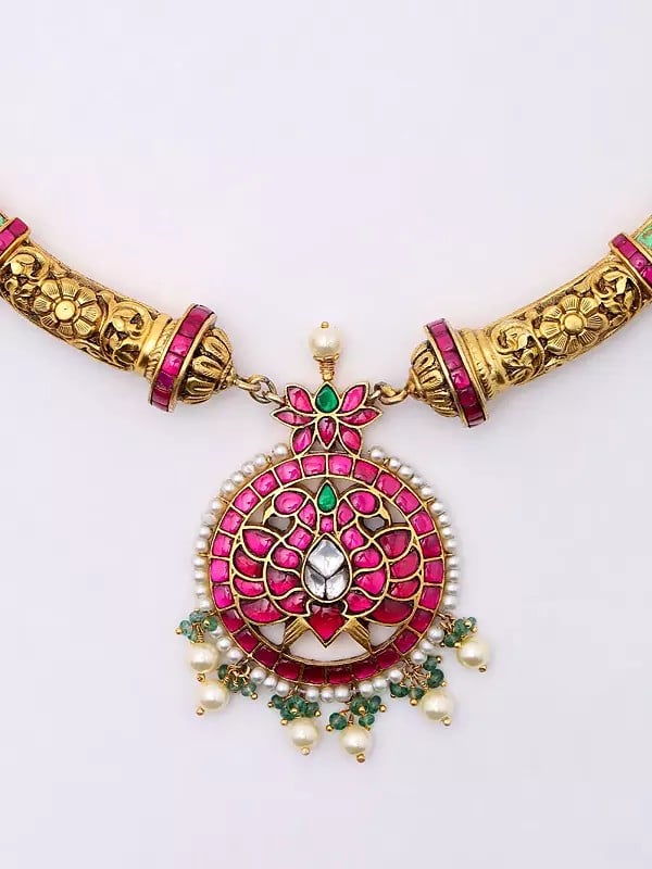 Exotic India Stone Studded Sterling Silver Hasli Floral Necklace And Earrings Set 