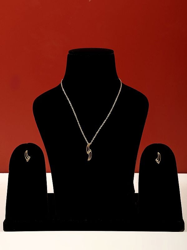 exotic india Stylish Casual Daily Wear Pendant Necklace and Earring Set 
