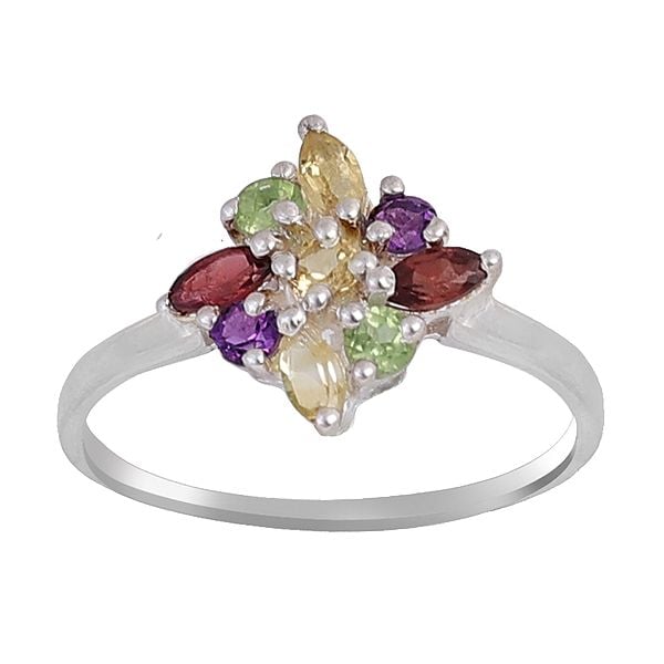 exotic india Stylish Sterling Silver Ring with Garnet Stone 